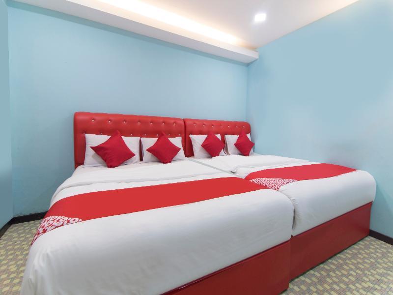 Oyo 1136 Pd Star Hotel Port Dickson Buitenkant foto